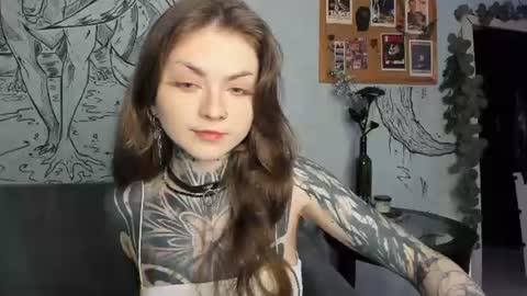 Snapshot of lostallice chatting on 11, 6, 2026 lostallice online show from 11, 6, 2026