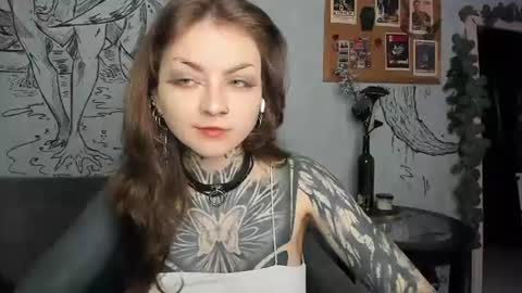 Snapshot of lostallice chatting on 16, 6, 2026 lostallice online show from 16, 6, 2026