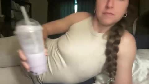 lothlori online show from 28, 11, 2025