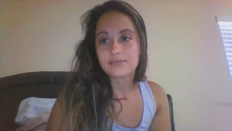 Snapshot of lotusflowerbomb95 chatting on 21, 4, 2026 lotusflowerbomb95 online show from 21, 4, 2026