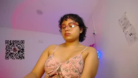 Snapshot of lou_cuteee chatting on 8, 6, 2026 lou_cuteee online show from 8, 6, 2026