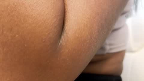 Snapshot of lou_rosse chatting on 27, 12, 2024  Lou Rosse  online show from 27, 12, 2024