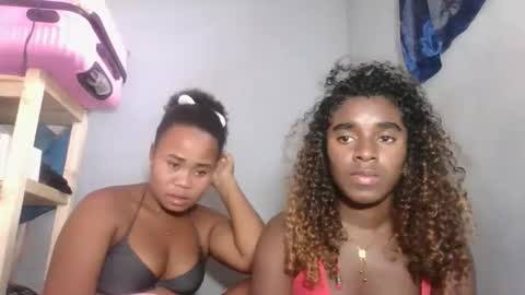 Snapshot of louane98 chatting on 6, 2, 2026 louane98 online show from 6, 2, 2026