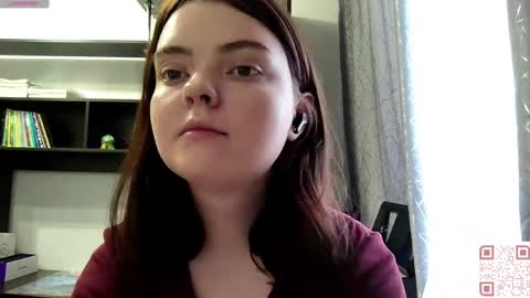 Snapshot of loudeguise chatting on 31, 5, 2026 Esma online show from 31, 5, 2026