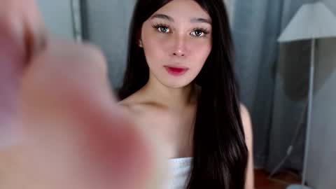 louilalicious online show from 18, 10, 2025