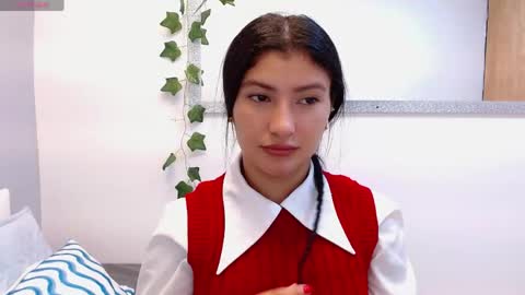 Snapshot of louis_k chatting on 7, 6, 2026 Louis K online show from 7, 6, 2026