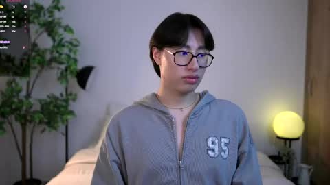 Louis online show from 19, 4, 2026