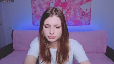 LouiseKane online show from 20, 6, 2026