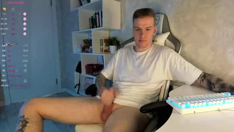 Louis  online show from 21, 2, 2025