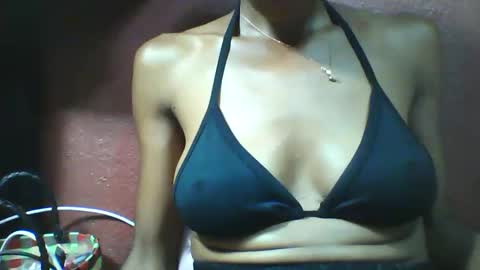 lovaelisa online show from 11, 2, 2026