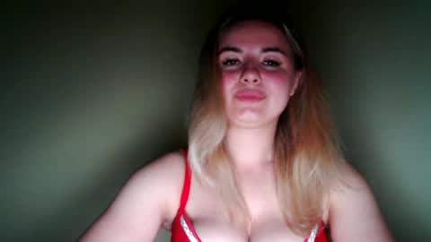 Snapshot of love_dom_meg chatting on 20, 6, 2026 Megane online show from 20, 6, 2026