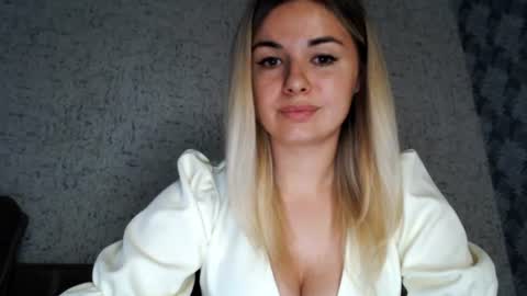 Snapshot of love_dom_meg chatting on 14, 7, 2026 Megane online show from 14, 7, 2026