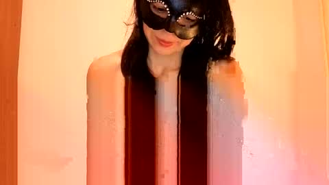 Snapshot of love_gatubela chatting on 23, 4, 2026 Nina online show from 23, 4, 2026