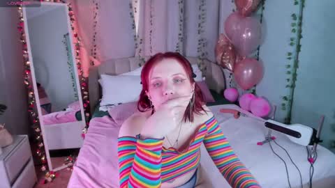 Snapshot of love_is_lola chatting on 21, 2, 2025 Lola online show from 21, 2, 2025