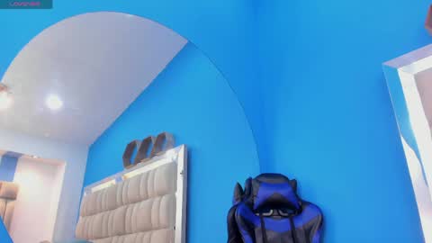 Melany  online show from 1, 4, 2026