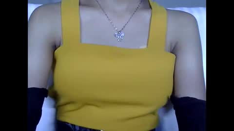 Snapshot of love_riva chatting on 30, 10, 2025 Riva online show from 30, 10, 2025