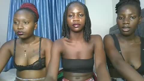 Snapshot of love_spencer1 chatting on 20, 12, 2025 love online show from 20, 12, 2025