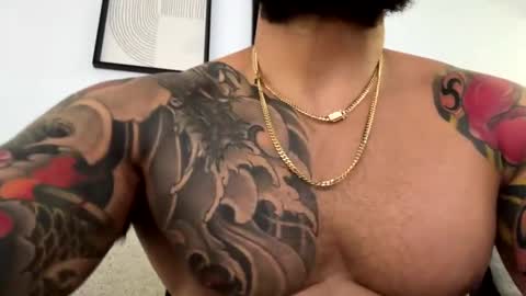 loveathickbitch online show from 24, 9, 2025