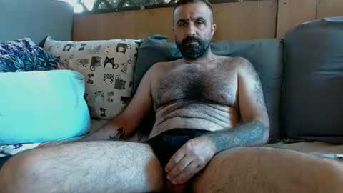 loveivat80 online show from 20, 6, 2026
