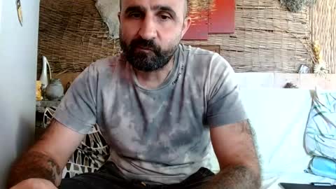 loveivat80 online show from 2, 8, 2026