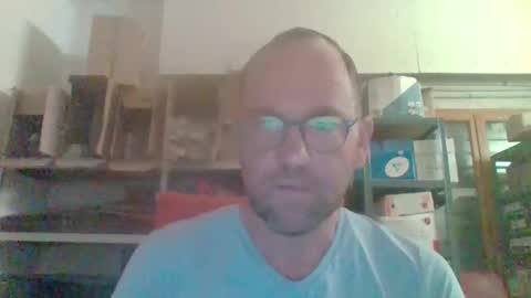 Snapshot of lovelick007 chatting on 24, 9, 2025 lovelick007 online show from 24, 9, 2025