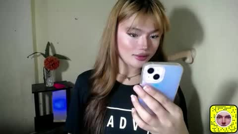 Snapshot of lovelily_xoxo chatting on 29, 3, 2026 lovelily_xoxo online show from 29, 3, 2026