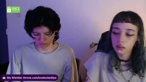 Snapshot of lovelockedlips chatting on 25, 3, 2026 Alex Violet online show from 25, 3, 2026