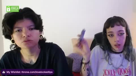 Snapshot of lovelockedlips chatting on 25, 3, 2026 Alex Violet online show from 25, 3, 2026