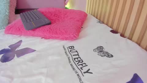 Snapshot of lovely__kiss__ chatting on 18, 4, 2026 Kissy online show from 18, 4, 2026