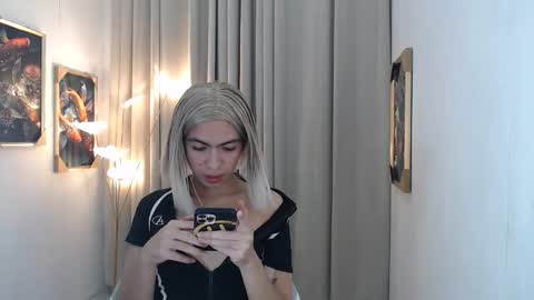 Snapshot of lovely_alwina chatting on 13, 4, 2026 alwina online show from 13, 4, 2026