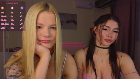 Snapshot of lovely_babyy chatting on 15, 3, 2026 Jenny online show from 15, 3, 2026