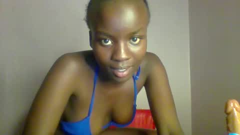 Snapshot of lovely_choco chatting on 14, 11, 2025 Choco online show from 14, 11, 2025