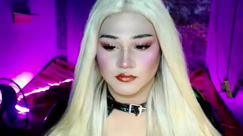 lovely_coleen online show from 1, 12, 2025