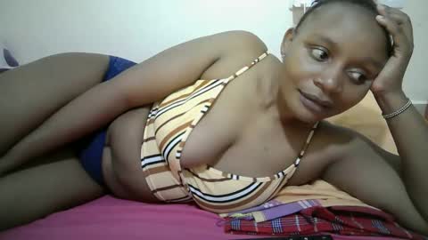 Snapshot of lovely_gee chatting on 16, 5, 2026 sexylover online show from 16, 5, 2026