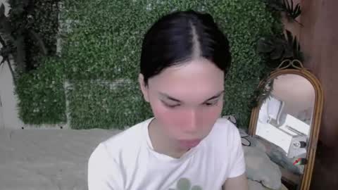 Snapshot of lovely_kimmyxx chatting on 5, 7, 2026 kimmy online show from 5, 7, 2026