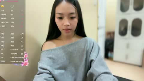 lovely_leah23 online show from 6, 7, 2026