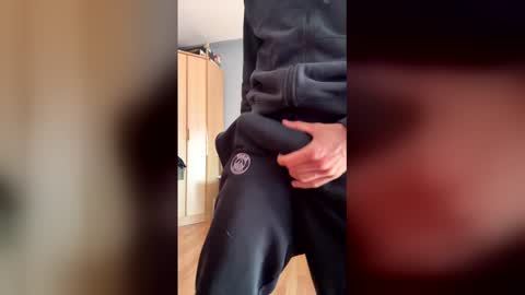 Snapshot of lovely_lollypop chatting on 18, 5, 2026 lovely_lollypop online show from 18, 5, 2026