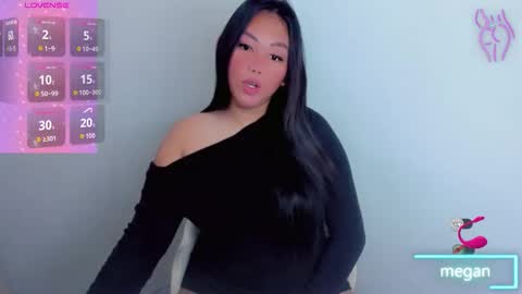lovely_megan08 online show from 2, 11, 2025