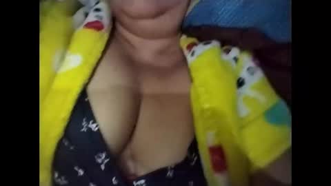 lovely_orchid online show from 15, 3, 2026