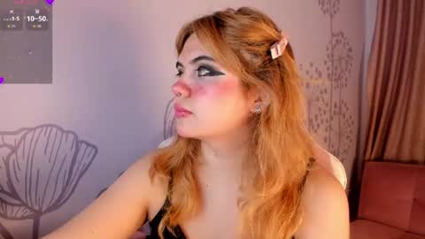 Snapshot of lovely_paris_01 chatting on 13, 7, 2026 Paris Rose online show from 13, 7, 2026