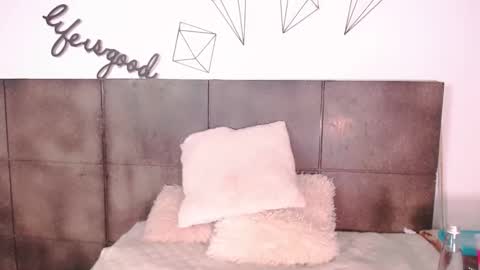 Hi guys online show from 6, 11, 2025