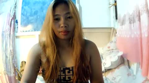 Snapshot of lovely_shei chatting on 25, 3, 2026 lovely online show from 25, 3, 2026