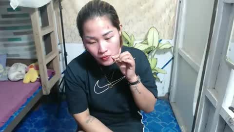 Snapshot of lovely_singlemom chatting on 21, 3, 2026 ask me dear online show from 21, 3, 2026