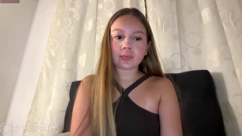 Snapshot of lovely_sofi_ chatting on 21, 4, 2026 online show from 21, 4, 2026