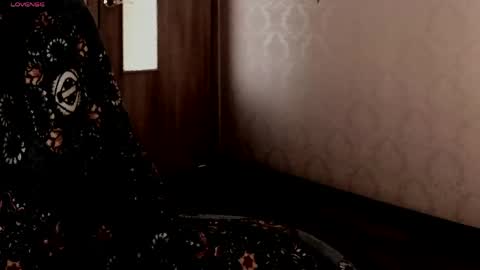 Snapshot of lovelyboobsx chatting on 27, 3, 2026 Anelana online show from 27, 3, 2026