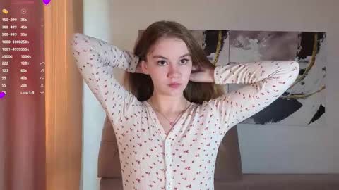lovelygracee online show from 26, 10, 2025