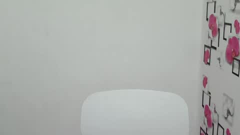 Snapshot of lovelyladylynxxx chatting on 13, 7, 2026 LocwlyLSYlYNXXX online show from 13, 7, 2026