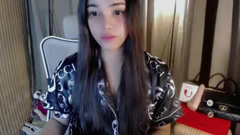 Snapshot of lovelylaiza chatting on 1, 3, 2026 Cutie Laiza online show from 1, 3, 2026