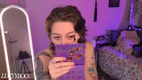 lovelylittlelucyy online show from 27, 7, 2026