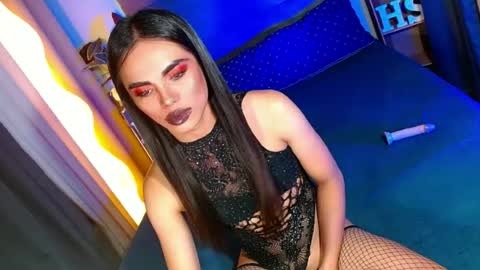 Snapshot of lovelymiss_shyna11 chatting on 22, 6, 2026 lovelymiss_shyna11 online show from 22, 6, 2026